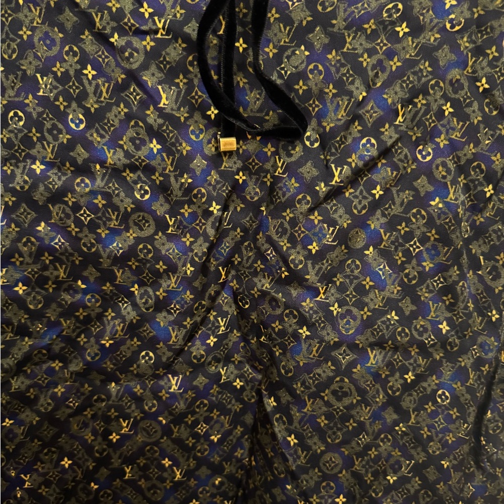 Authentic Louis Vuitton hologram blouse